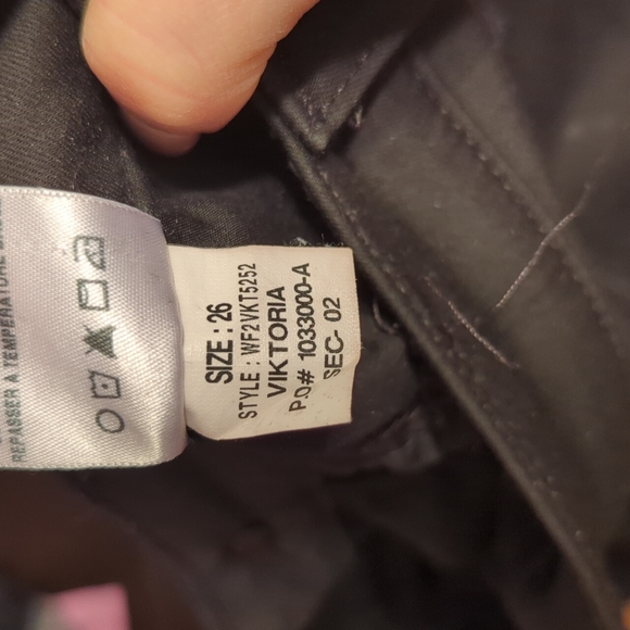 Joe's Jeans - size 26 - Picture 5 of 5